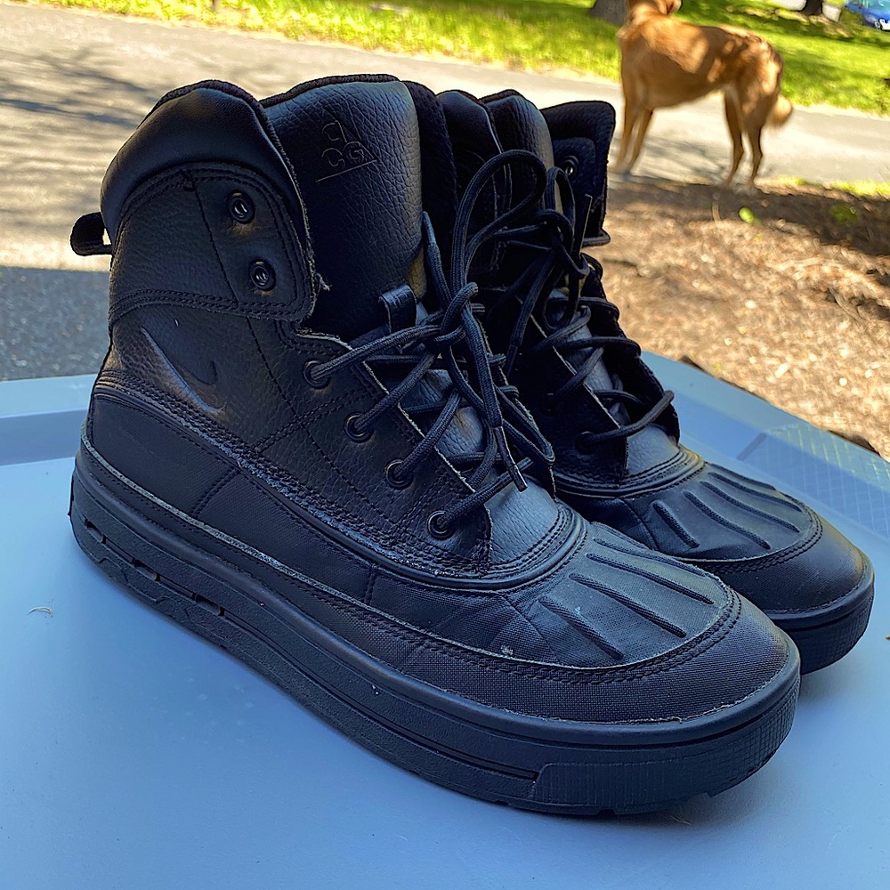 Nike ACG Boots (Sz. 7y)